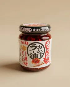 S&B Rayu Chili Öl mit frittiertem Knoblauch 110g
