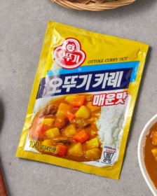 OTTOGI Curry scharf 100g