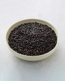 JUNGWON Schwarzer Reis 800g